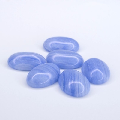 Achat Cabochon gefärbt - hellblau 18x13x5 mm